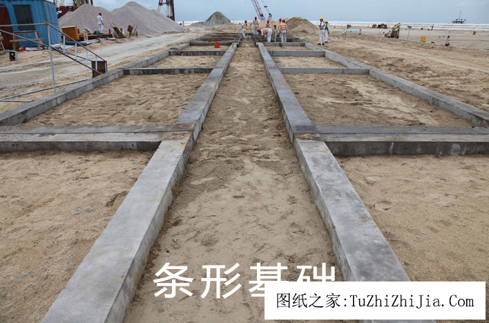 自蓋房基礎(chǔ)該選擇獨(dú)立基礎(chǔ)還是條形基礎(chǔ)？