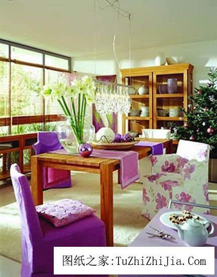 家居風(fēng)景達人 餐桌擺放也有講究