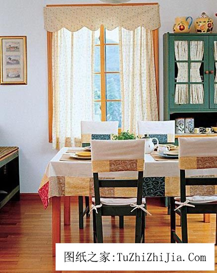家居風(fēng)景達人 餐桌擺放也有講究