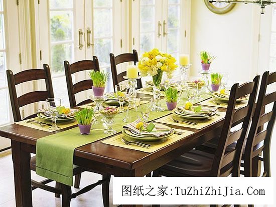 家居風(fēng)景達人 餐桌擺放也有講究