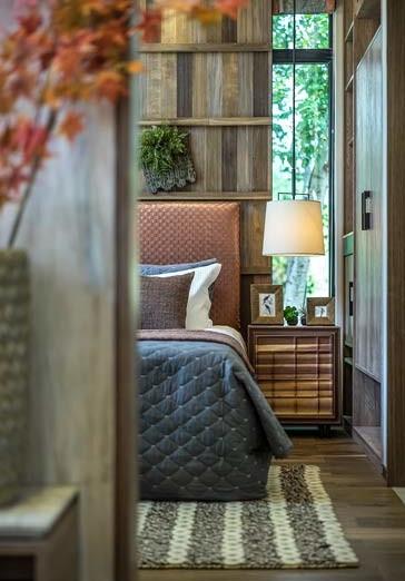 老同學(xué)請(qǐng)我們?nèi)オ?dú)棟小別墅房屋聚會(huì)，怎么感覺(jué)他是在炫富？