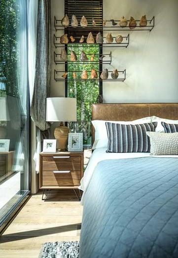 老同學(xué)請(qǐng)我們?nèi)オ?dú)棟小別墅房屋聚會(huì)，怎么感覺(jué)他是在炫富？