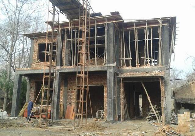 如果上天再給我30萬(wàn)，我會(huì)愿意蓋這套農(nóng)村小別墅！