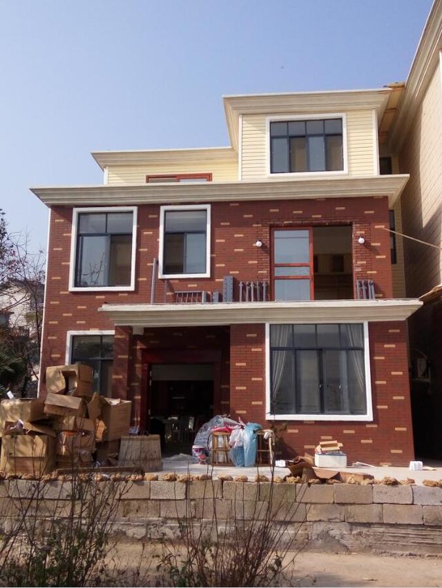 新農(nóng)村別墅設(shè)計圖，三層溫馨小居接地氣！