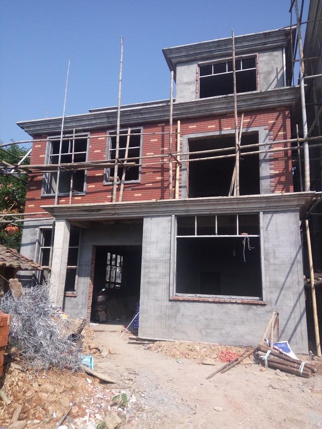 新農(nóng)村別墅設(shè)計圖，三層溫馨小居接地氣！