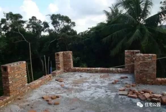 曬曬老爸為我準備的婚房，30萬建的別墅房屋怎么樣？