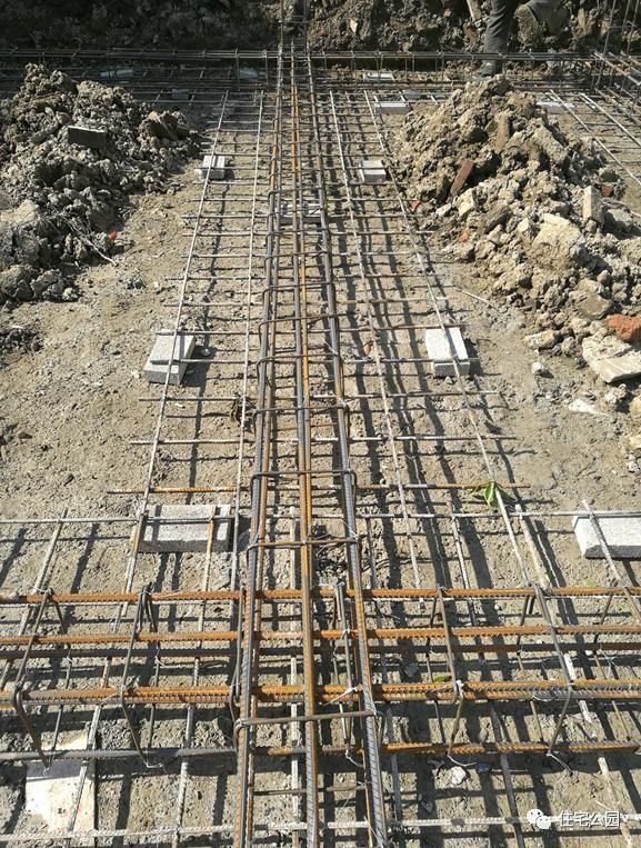 上海曹先生20萬(wàn)自建小別墅，自己設(shè)計(jì)同樣接地氣！