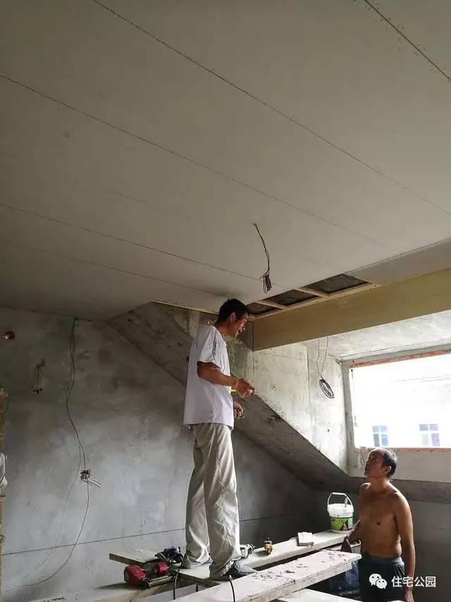 上海曹先生20萬(wàn)自建小別墅，自己設(shè)計(jì)同樣接地氣！