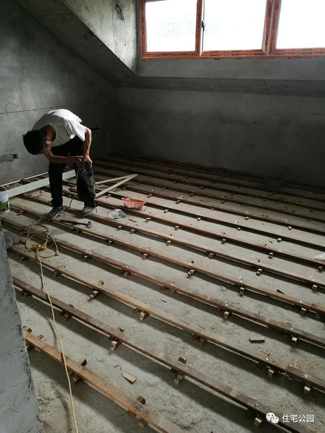 上海曹先生20萬(wàn)自建小別墅，自己設(shè)計(jì)同樣接地氣！