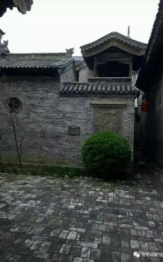 水泊梁山不僅有傳奇，也有特色民居