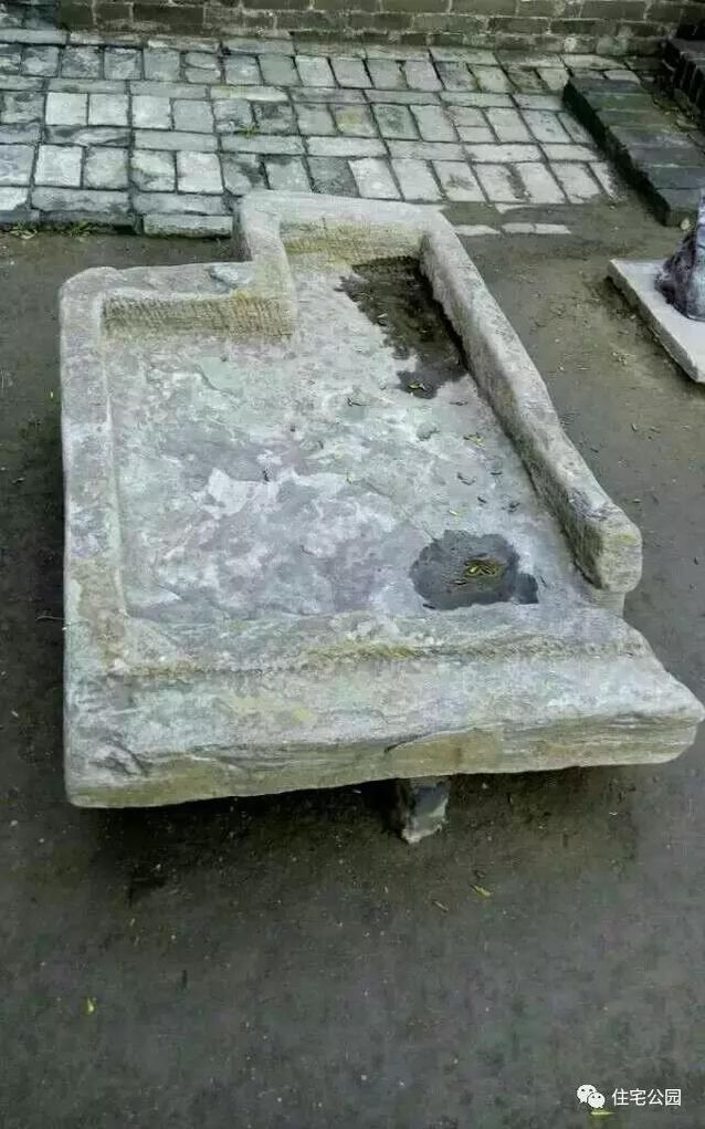 水泊梁山不僅有傳奇，也有特色民居