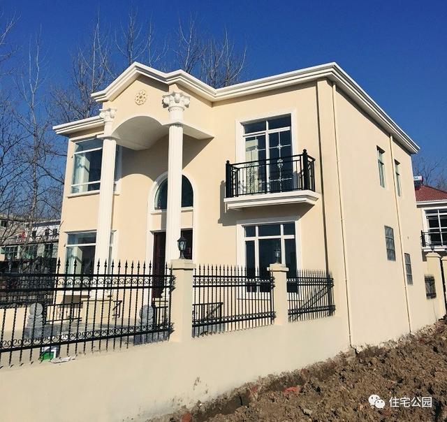 80后小伙千里歸家建新房，力求完美換掉施工隊，只是為了面子？