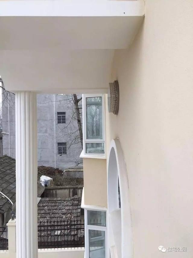 80后小伙千里歸家建新房，力求完美換掉施工隊，只是為了面子？