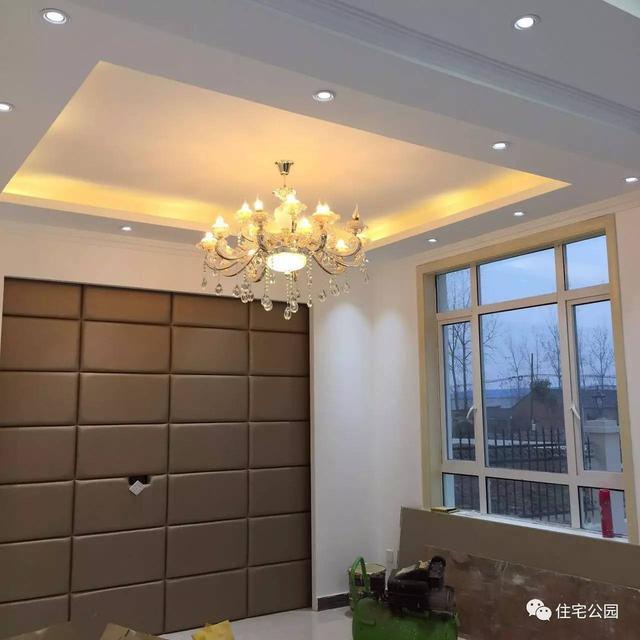 80后小伙千里歸家建新房，力求完美換掉施工隊，只是為了面子？