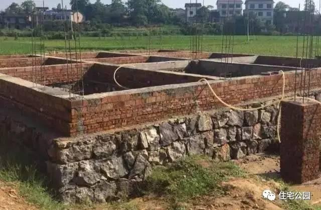 全程實(shí)拍湖南自建別墅，歷時(shí)1年半，多少錢(qián)能蓋起來(lái)？