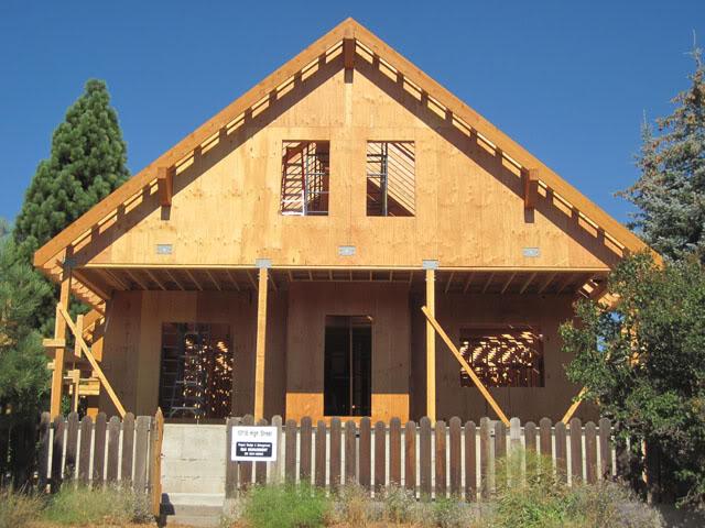 紅磚價格漲，農(nóng)村自建別墅咋辦？美式木屋建房裝修全紀錄！