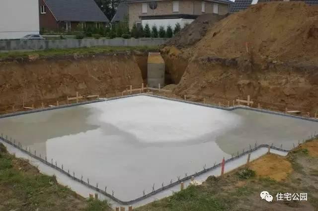 自建房還是要朝德國(guó)看，不用紅磚7天建成，全程實(shí)拍！