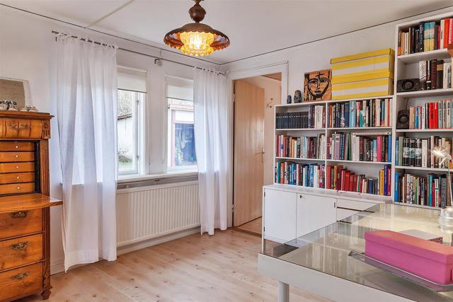 這個(gè)農(nóng)村建別墅無(wú)限制 他們反而開始建小別墅 夠住舒適就好！