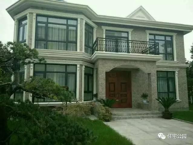 9.5X13米農(nóng)村二層別墅，實(shí)拍戶型，23萬(wàn)建成！