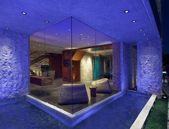 世界首富的豪宅有多奢華？每年的財(cái)產(chǎn)稅夠在中國(guó)任何地方買別墅！