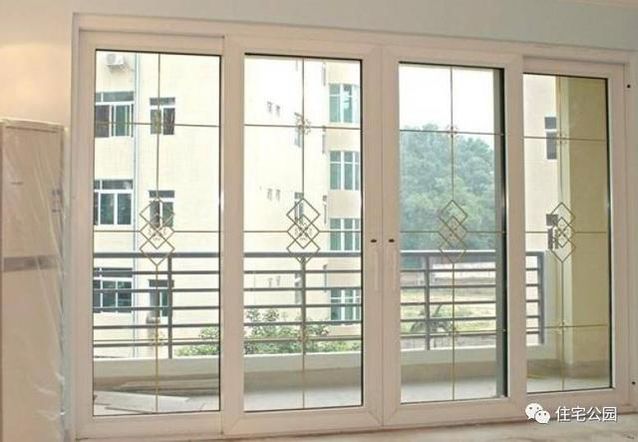 新房窗戶用塑鋼還是鋁合金好？千萬別被賣家忽悠了！