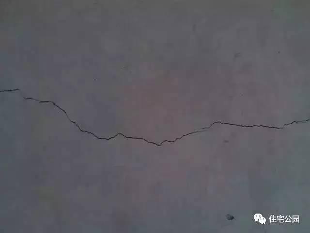 農(nóng)村自建房，這樣配水泥才不會(huì)干裂，后悔我知道的太晚了！