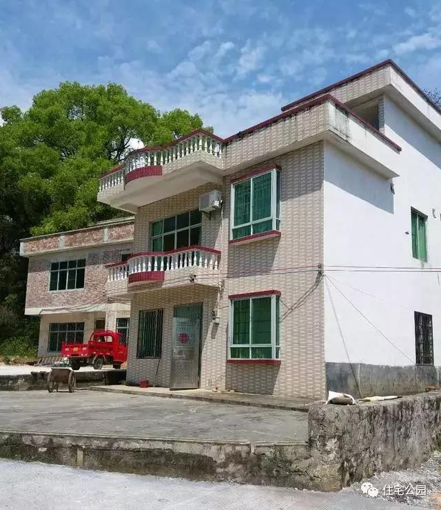 10多萬自建農(nóng)村小洋樓，造價這么便宜，再也找不出第二家！