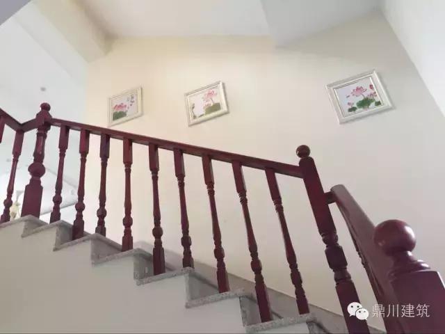 主體30萬建出來的農(nóng)村小別墅竟然長這樣，真是360度無死角！