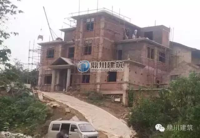 主體30萬建出來的農(nóng)村小別墅竟然長這樣，真是360度無死角！