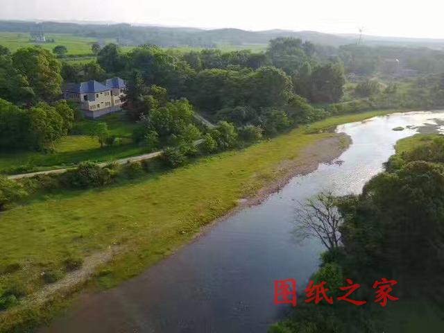 農(nóng)村兄弟自建雙拼別墅實景圖，全村都拍手叫好