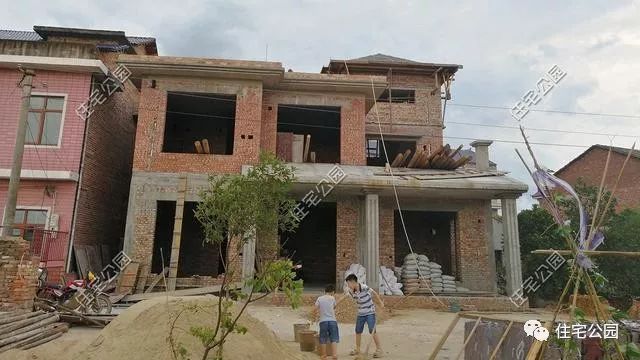 湖南農(nóng)村建別墅實(shí)錄，20萬(wàn)建成主體，讓城里買房的羨慕吧【多圖】