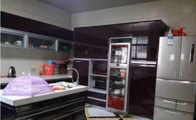 千萬別瞧不起農(nóng)村人，看農(nóng)村男友加的大別墅