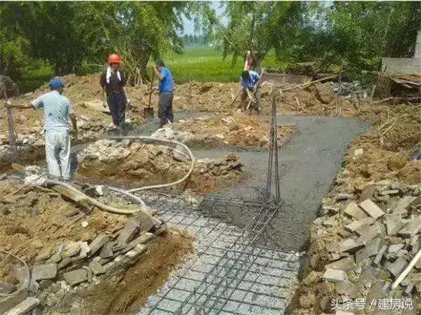 評評理，15萬建這棟一層半的別墅值不值？