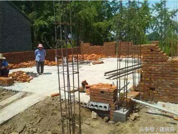 評評理，15萬建這棟一層半的別墅值不值？