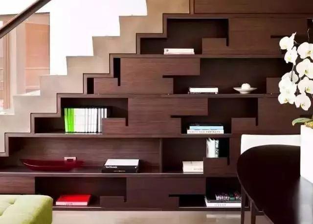 自建別墅好看的樓梯設(shè)計(jì)，好樓梯讓住宅提升一個(gè)檔次