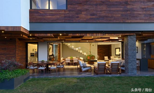 美極了，豪華現(xiàn)代風格別墅圖，附室內裝修圖