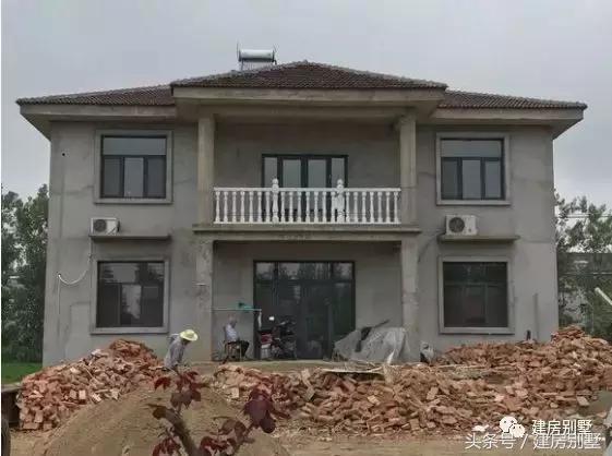 農(nóng)村簡單二層住宅實(shí)拍圖，附室內(nèi)裝修，造價低