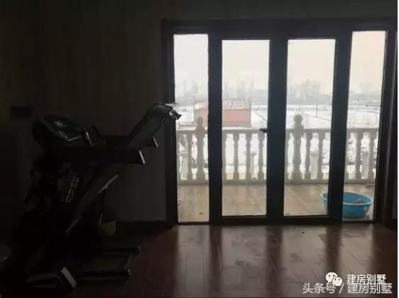 農(nóng)村簡單二層住宅實(shí)拍圖，附室內(nèi)裝修，造價低