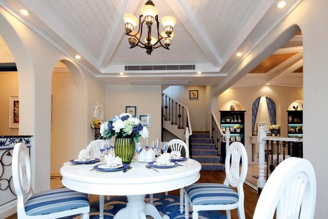 別墅裝修案例之小清新的地中海風格設(shè)計實拍