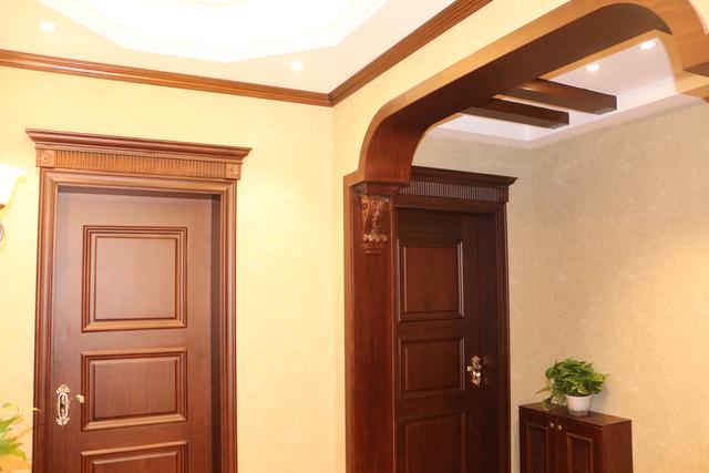 美式別墅豪宅裝修設(shè)計方案圖片，還帶小院子