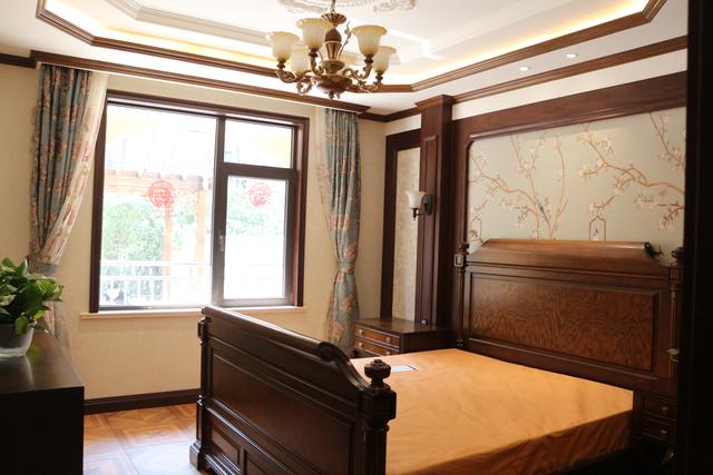 美式別墅豪宅裝修設(shè)計方案圖片，還帶小院子