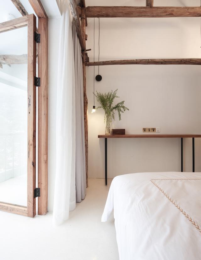 極簡風(fēng)格獨(dú)棟別墅裝修，回歸自然，簡潔、明了