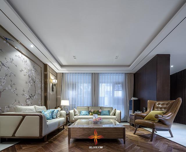 中式與現(xiàn)代結(jié)構(gòu)三層復(fù)式別墅裝修案例實(shí)拍，漂亮