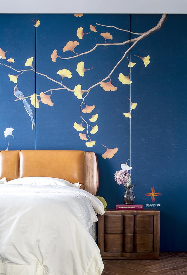 中式與現(xiàn)代結(jié)構(gòu)三層復(fù)式別墅裝修案例實(shí)拍，漂亮