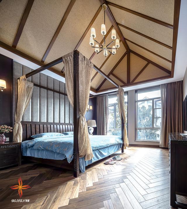 中式與現(xiàn)代結(jié)構(gòu)三層復(fù)式別墅裝修案例實(shí)拍，漂亮