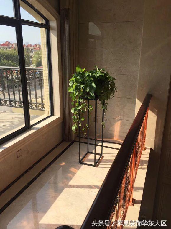 土豪別墅裝修花了100萬，壕到?jīng)]朋友