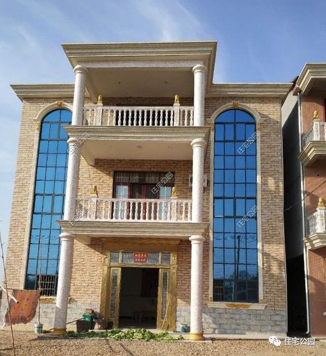 3套歐式三層農(nóng)村別墅外觀圖實(shí)拍，1、2最美，3最實(shí)用