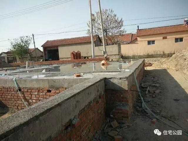 農(nóng)村自建輕鋼別墅，造價1000每平，磚混真的要被取代嗎？