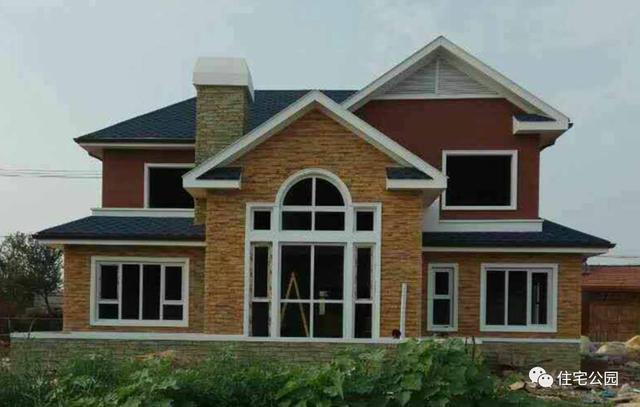 農(nóng)村自建輕鋼別墅，造價1000每平，磚混真的要被取代嗎？