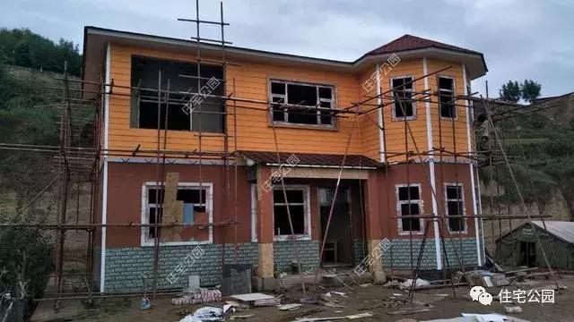 2套農(nóng)村輕鋼別墅施工案例實(shí)拍圖，看看哪個(gè)更經(jīng)濟(jì)